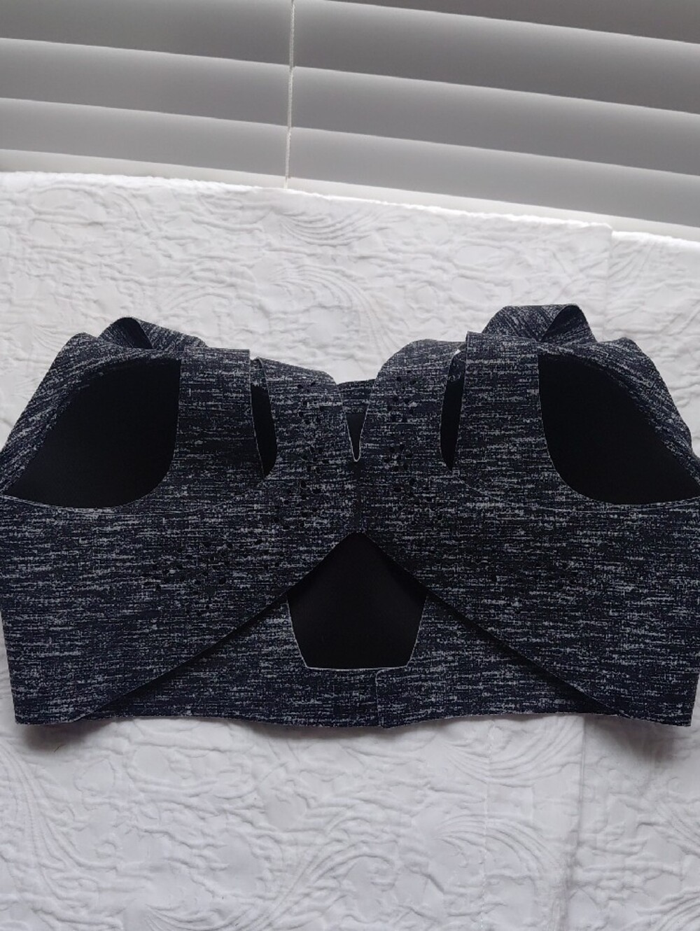 Victoria Sport Angel Max Support Black Heather Wireless Bra Sz 36DD - Picture 4 of 10